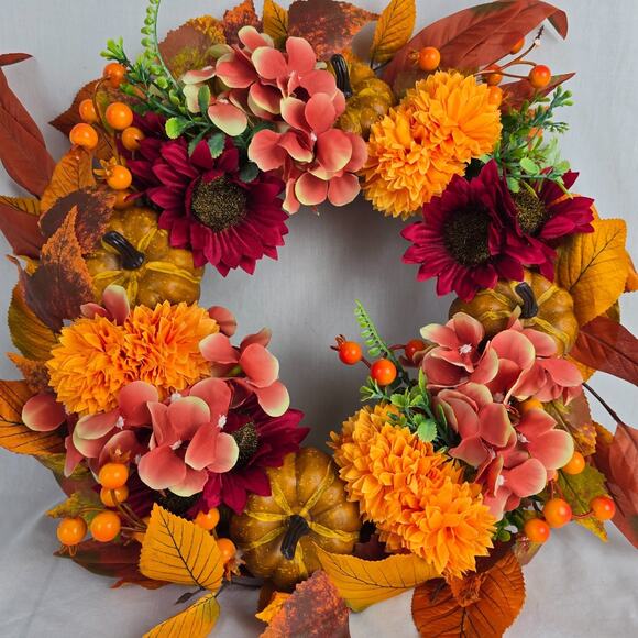Fall Holiday Wreath 16" x 16" x 3.5" Leaves Pumpkins Floral Artificial New - Picture 5 of 12